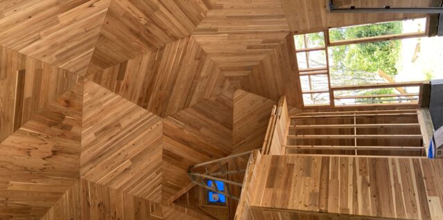 CLT木材でドームハウス建築